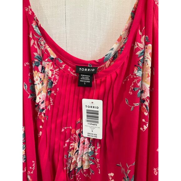 TORRID Women's Red Floral Pintuck Cami size 5X 30/32 - Picture 4 of 7